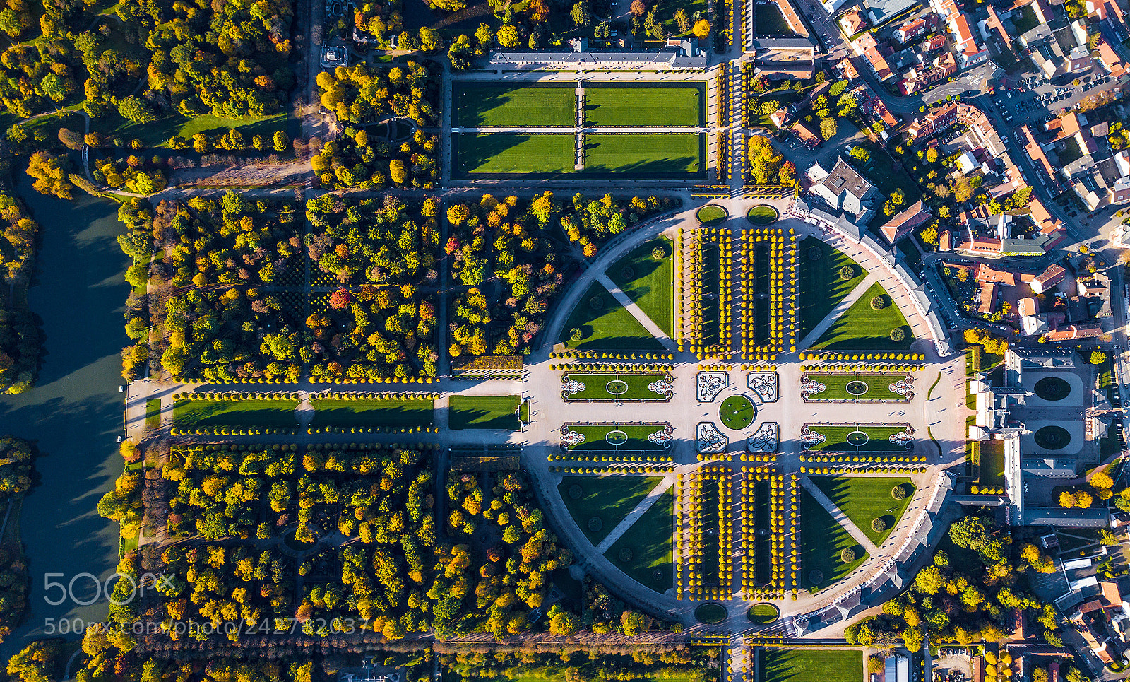 DJI FC220 sample photo. Schwetzingen park photography