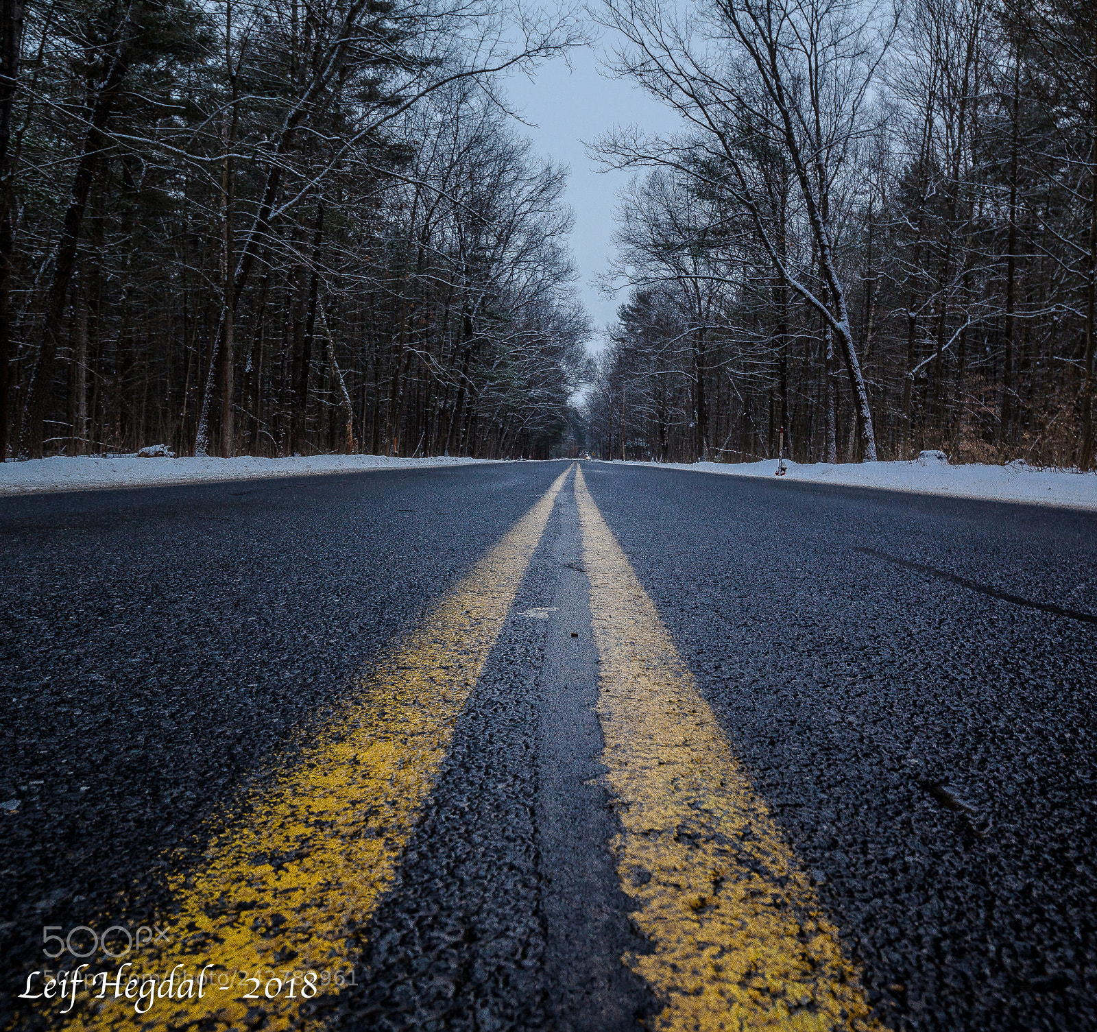 Canon EOS-1D Mark IV sample photo. Winter road photography