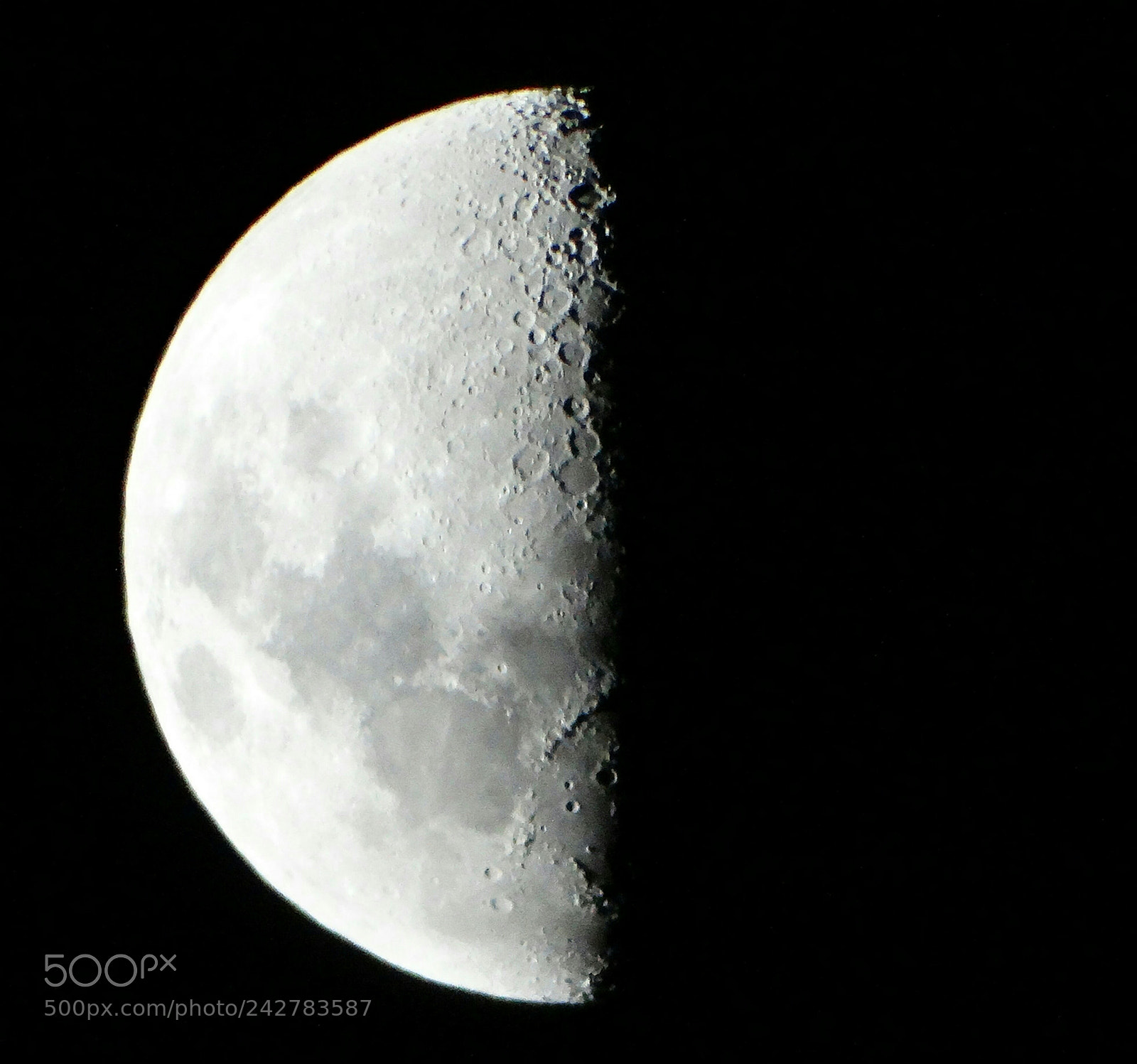 Sony Cyber-shot DSC-HX300 sample photo. Half moon photography