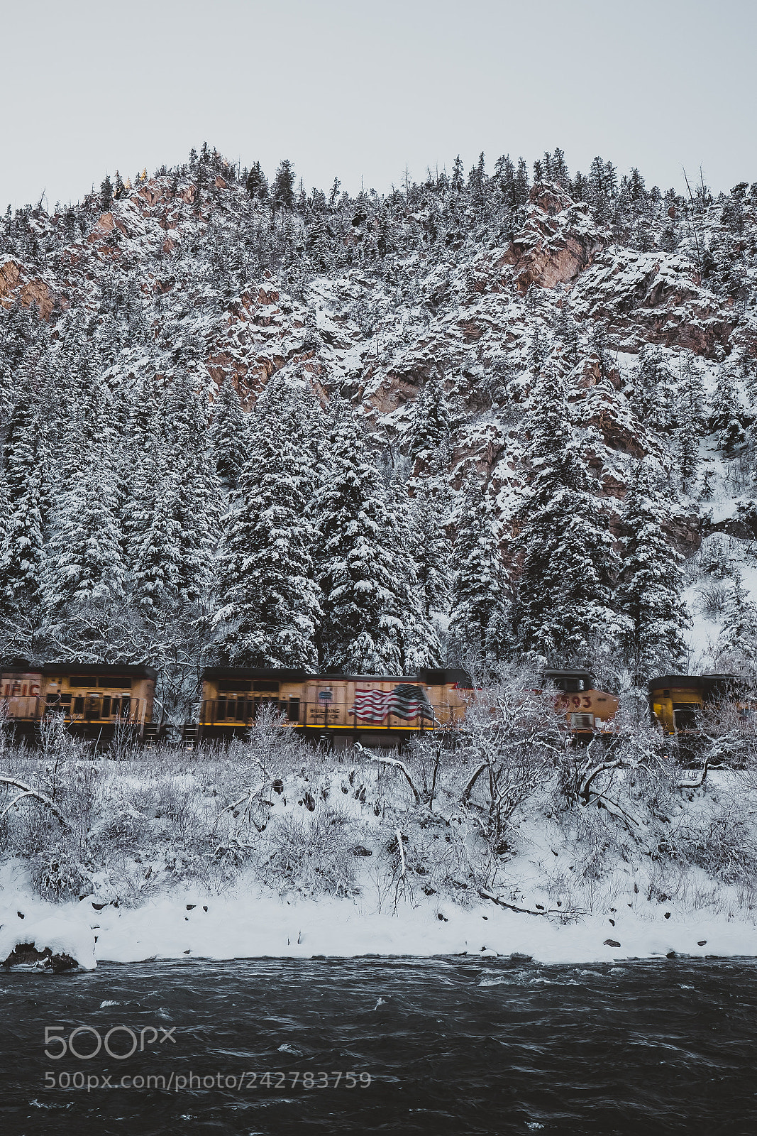 Fujifilm X-T2 sample photo. Snowy train photography