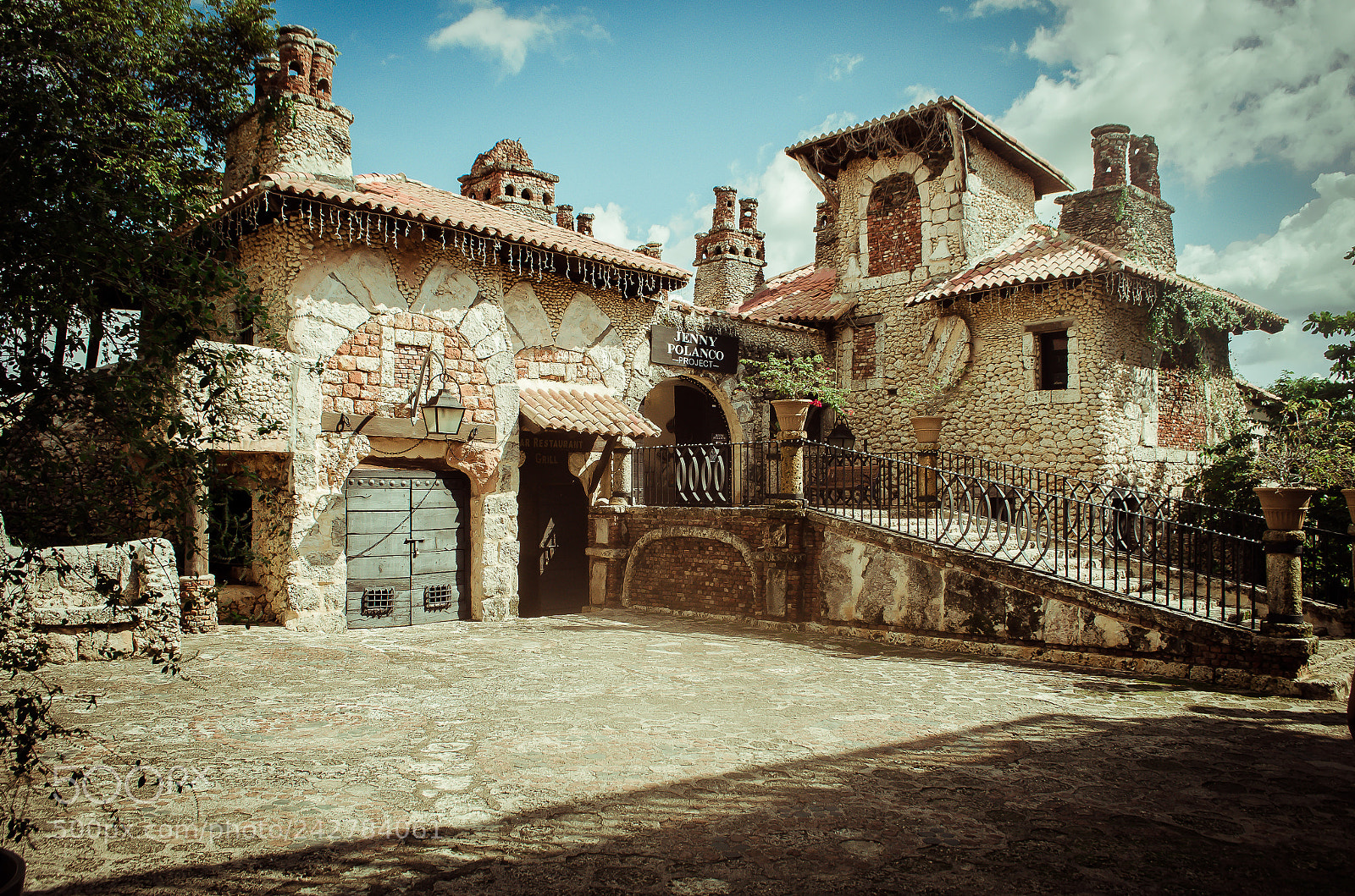Nikon D5100 sample photo. Altos de chavon photography