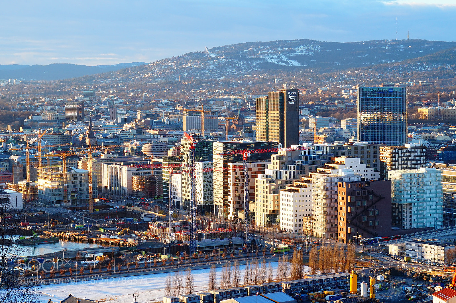 Sony Alpha a5000 (ILCE 5000) sample photo. Oslo sentrum photography