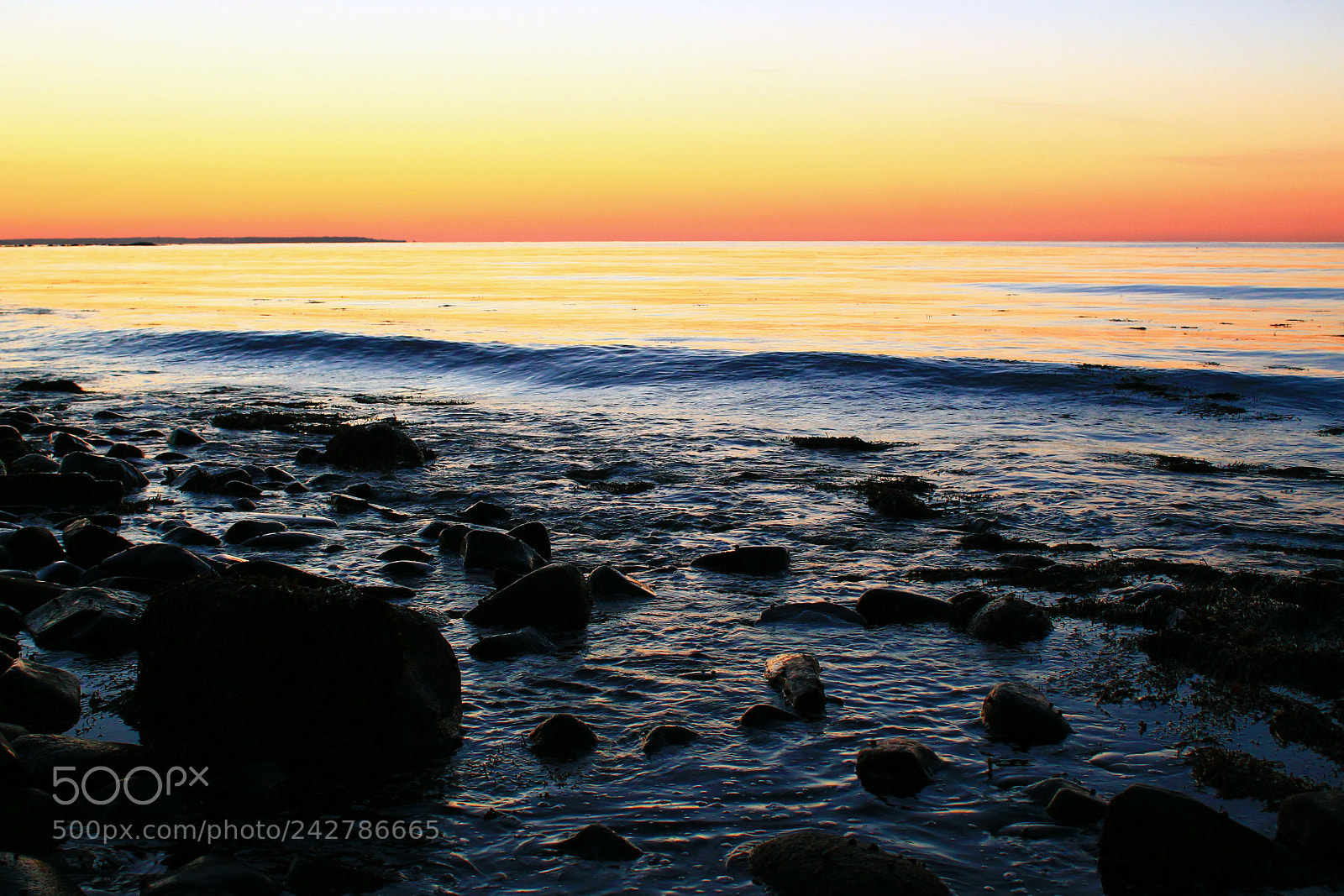 Canon EOS 1100D (EOS Rebel T3 / EOS Kiss X50) sample photo. Sunrise and rocks, wells photography