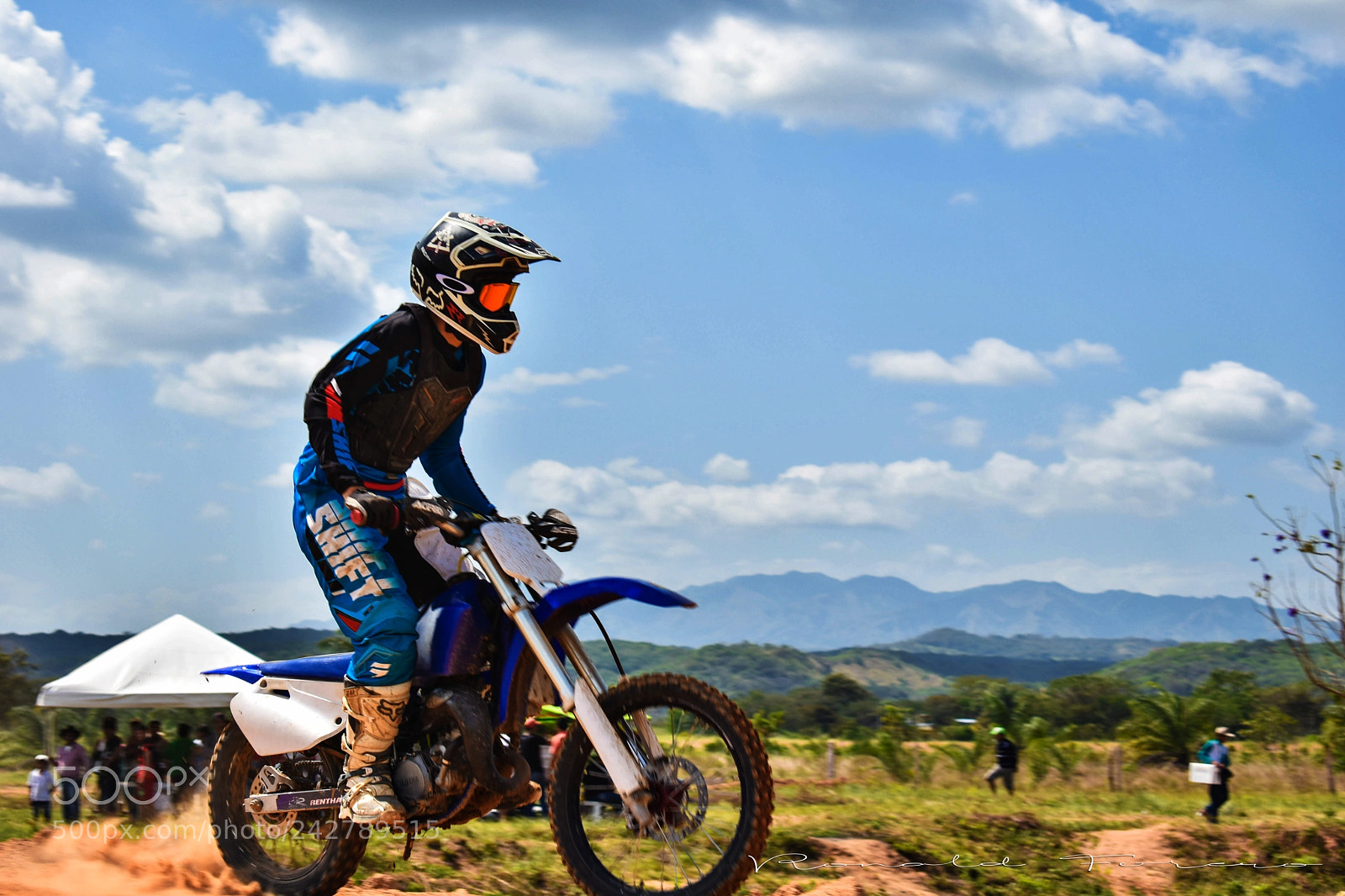 Nikon D5600 sample photo. Motocross photography