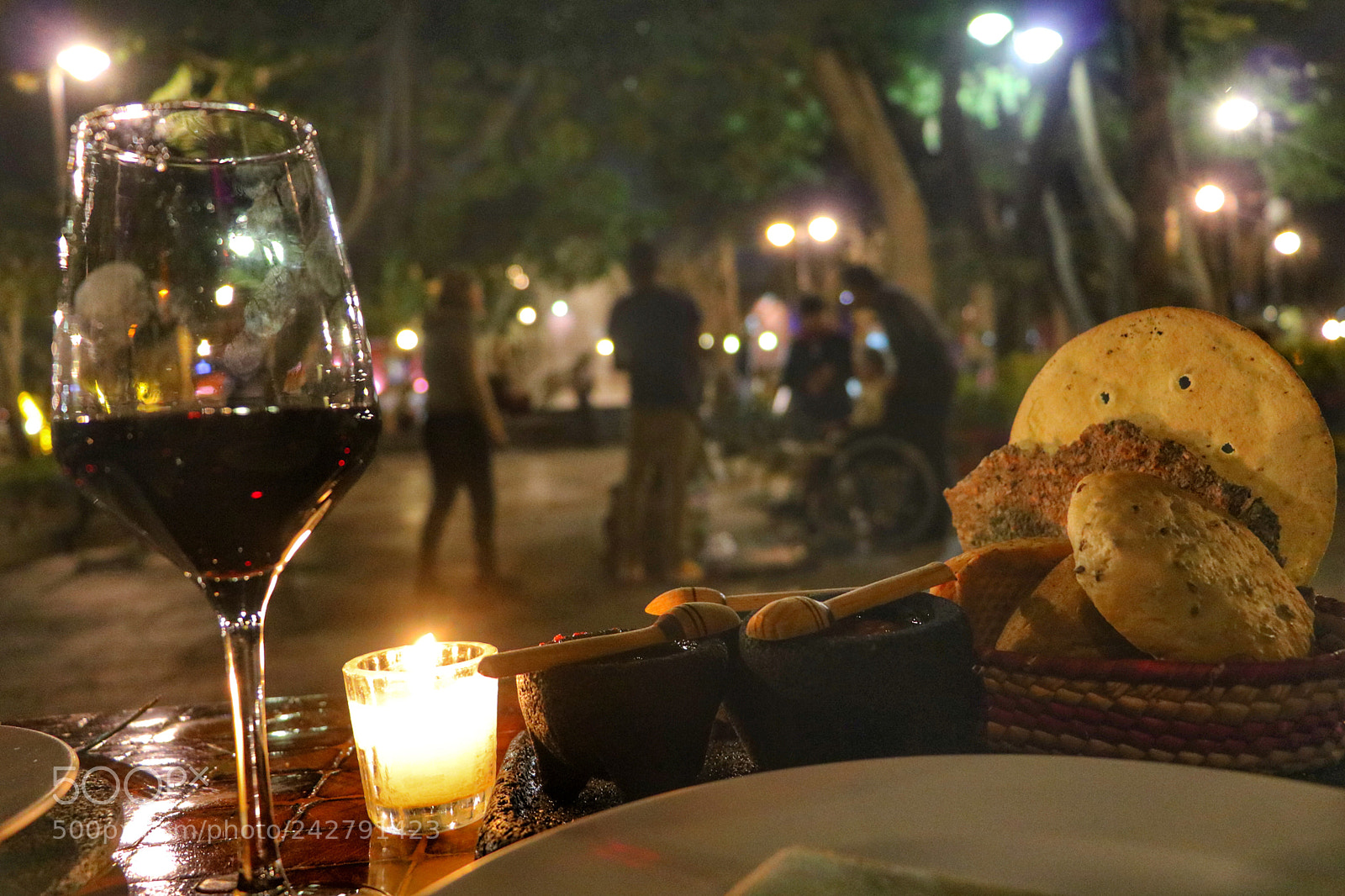 Canon EOS 760D (EOS Rebel T6s / EOS 8000D) sample photo. Juntos en esta noche photography
