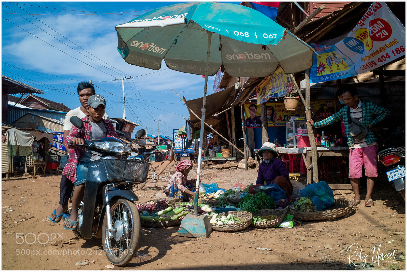 Leica M9 sample photo. The outskirts of siem photography