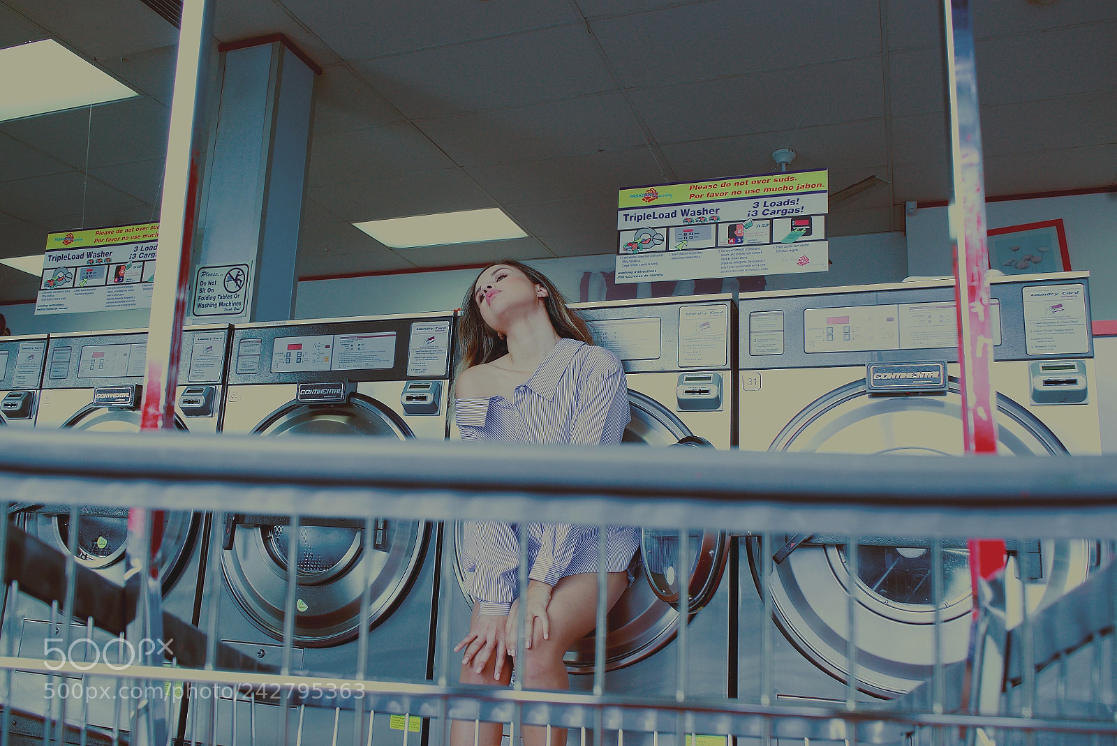 Sony a7S sample photo. Wash up & reminisce photography