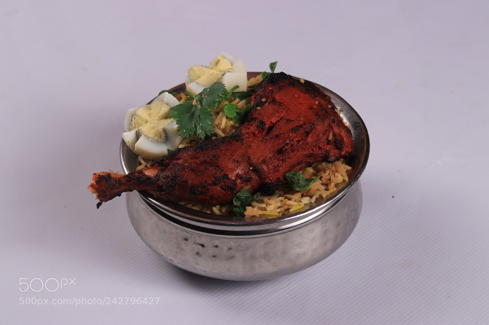 Canon EOS 80D + Canon EF 50mm F1.8 STM sample photo. Chicken biryani photography