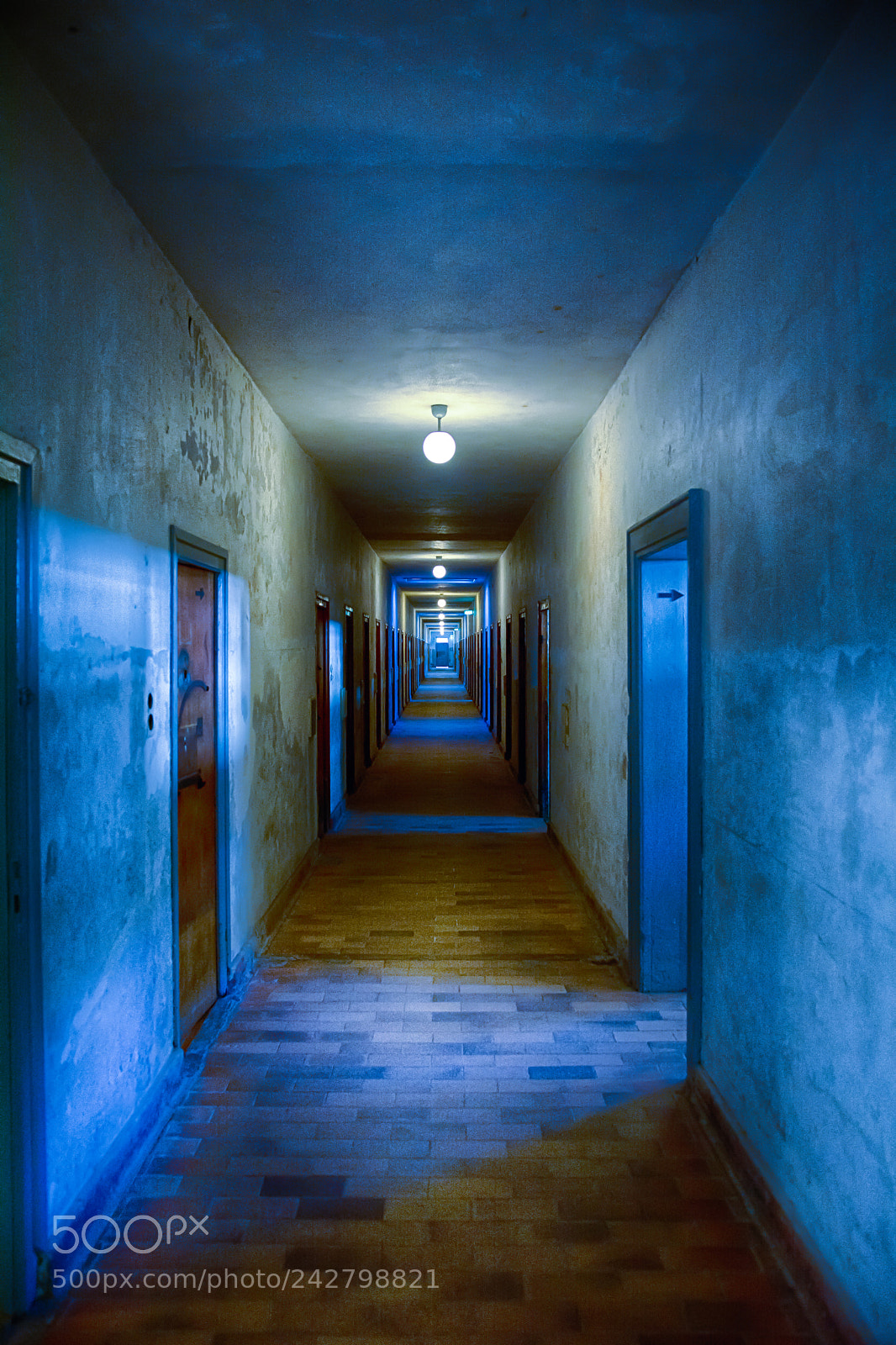 Nikon D7100 sample photo. Emptiness photography