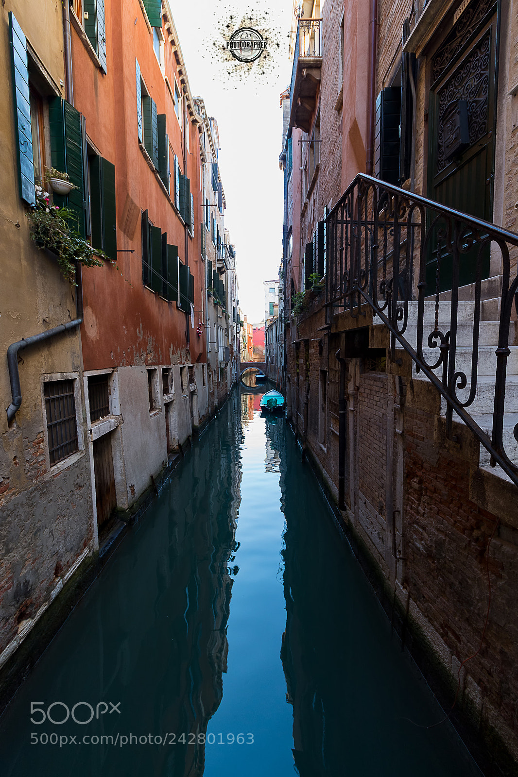 Canon EOS 1300D (EOS Rebel T6 / EOS Kiss X80) sample photo. Venezia.. calle.. photography