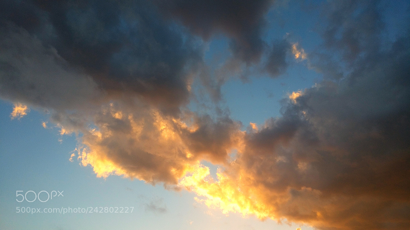 OnePlus A3000 sample photo. Burning cloud photography