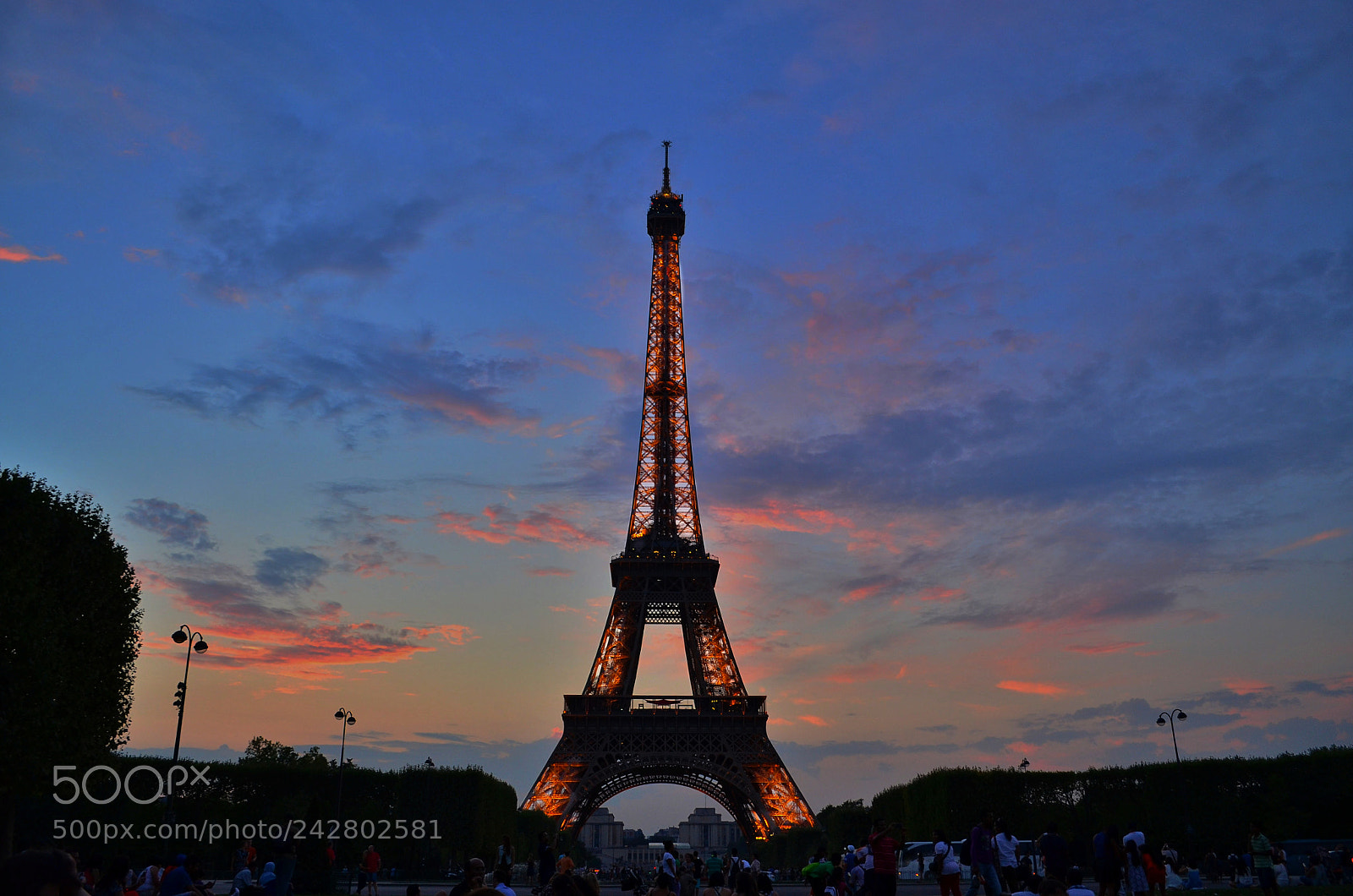 Nikon D5100 sample photo. Eiffel tower at dusk photography