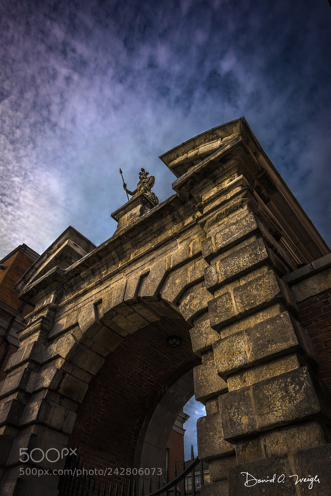 Nikon D810 sample photo. Dublin castle arch photography