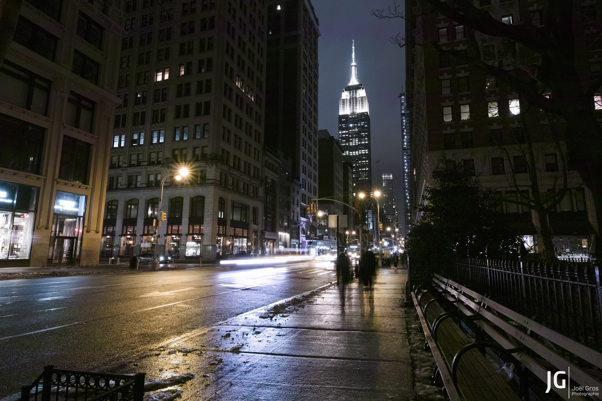 Sigma sd Quattro H sample photo. Two souls in nyc. photography