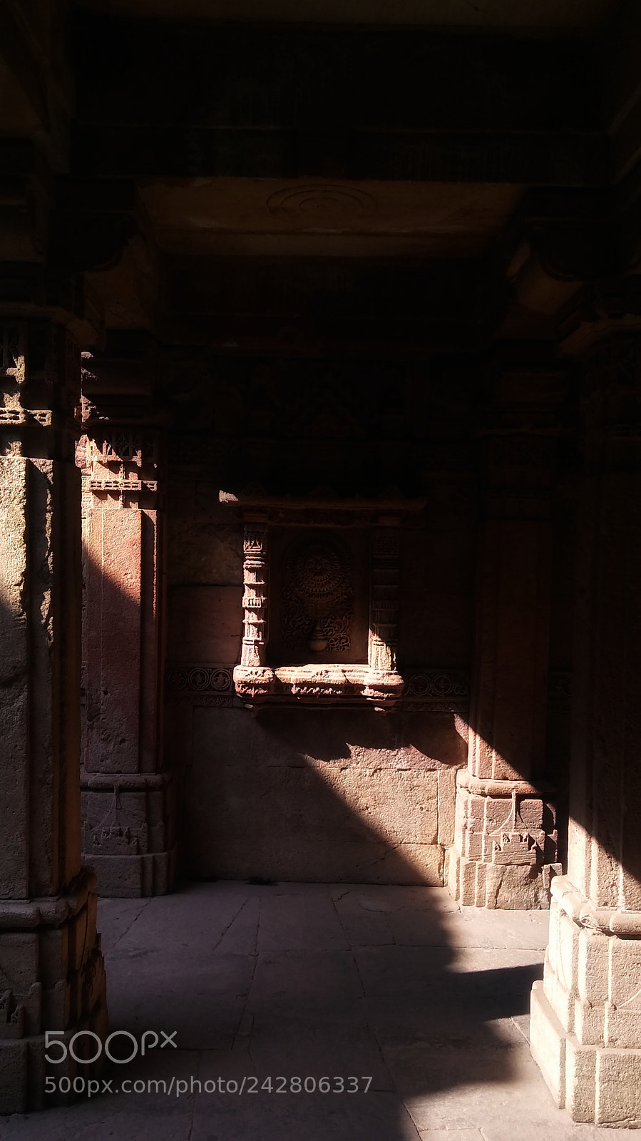 Motorola Moto G (5S) Plus sample photo. Stonework photography