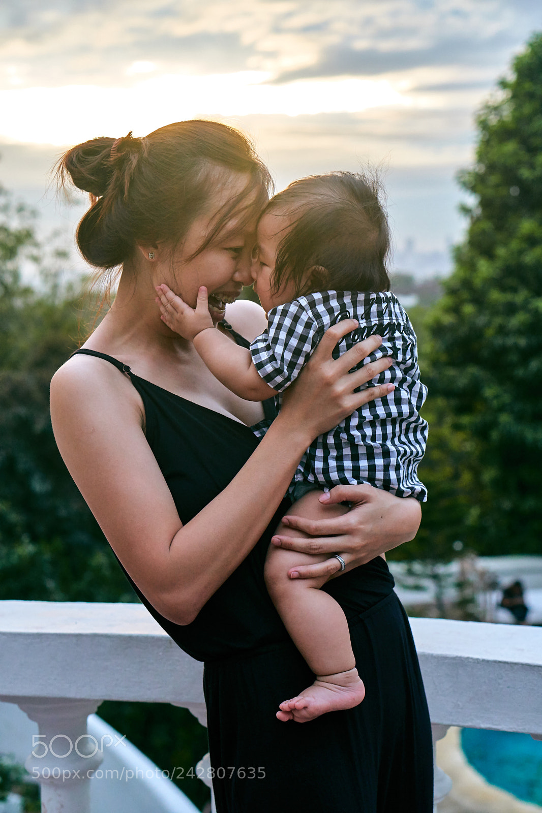 Sony a6500 sample photo. Joy of the mother photography