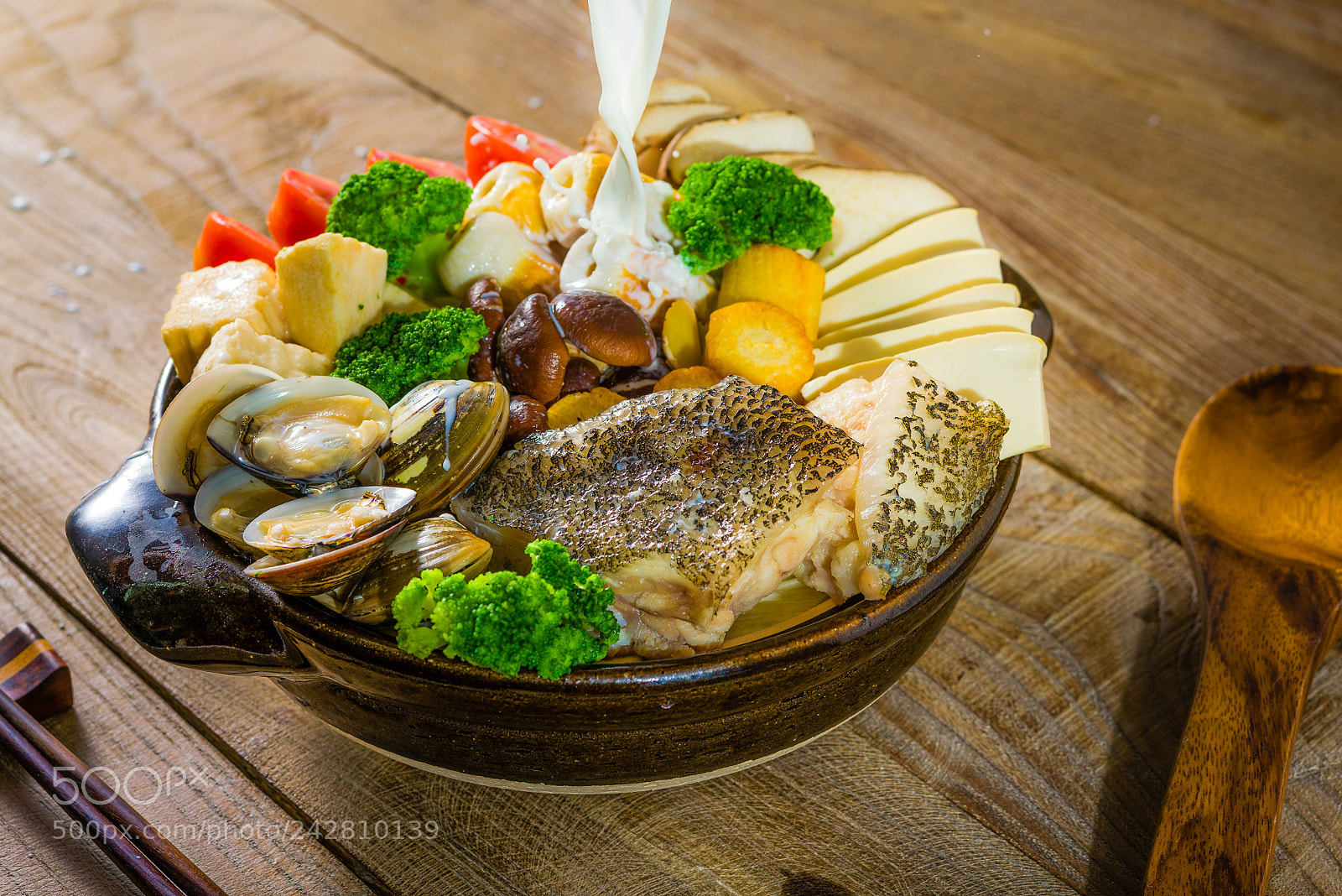 Nikon D810 sample photo. Seafood milk hot pot photography