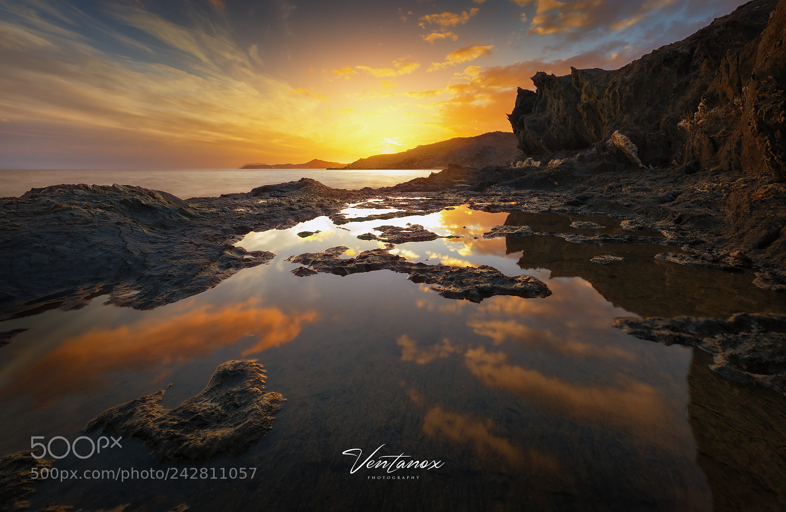 Canon EOS 6D Mark II sample photo. Percheles reflection photography