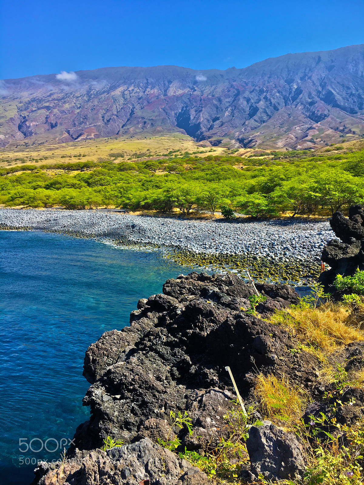 Apple iPhone 6s sample photo. Uphill from nu'u photography