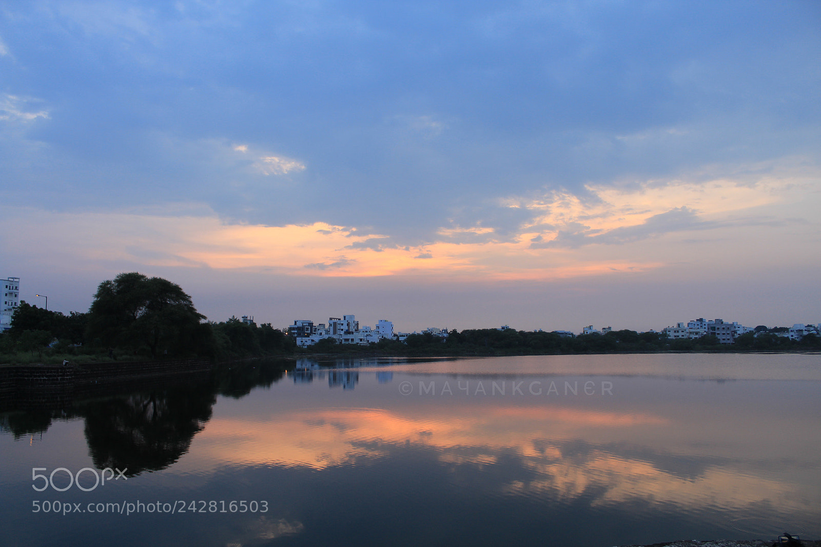 Canon EOS 1300D (EOS Rebel T6 / EOS Kiss X80) sample photo. Still water and reflection photography