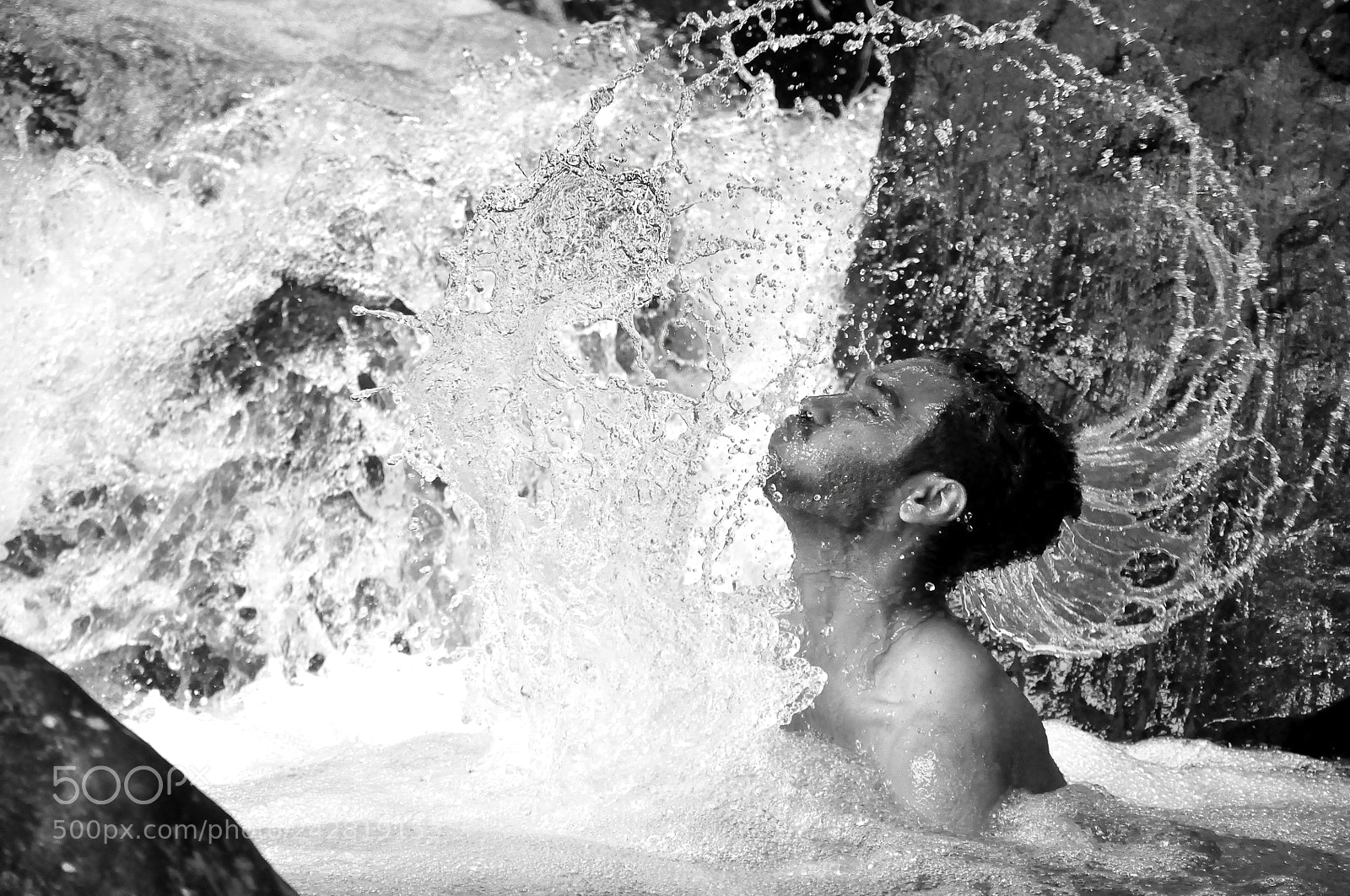 Nikon D90 sample photo. Cold play photography
