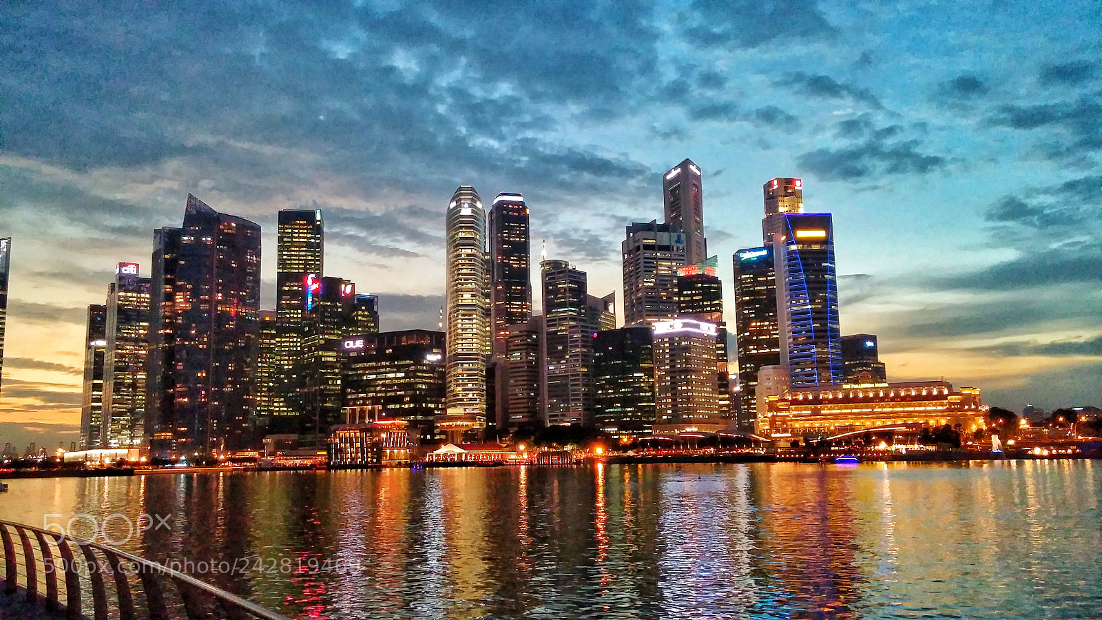 LG G2 sample photo. Singapore skyline photography