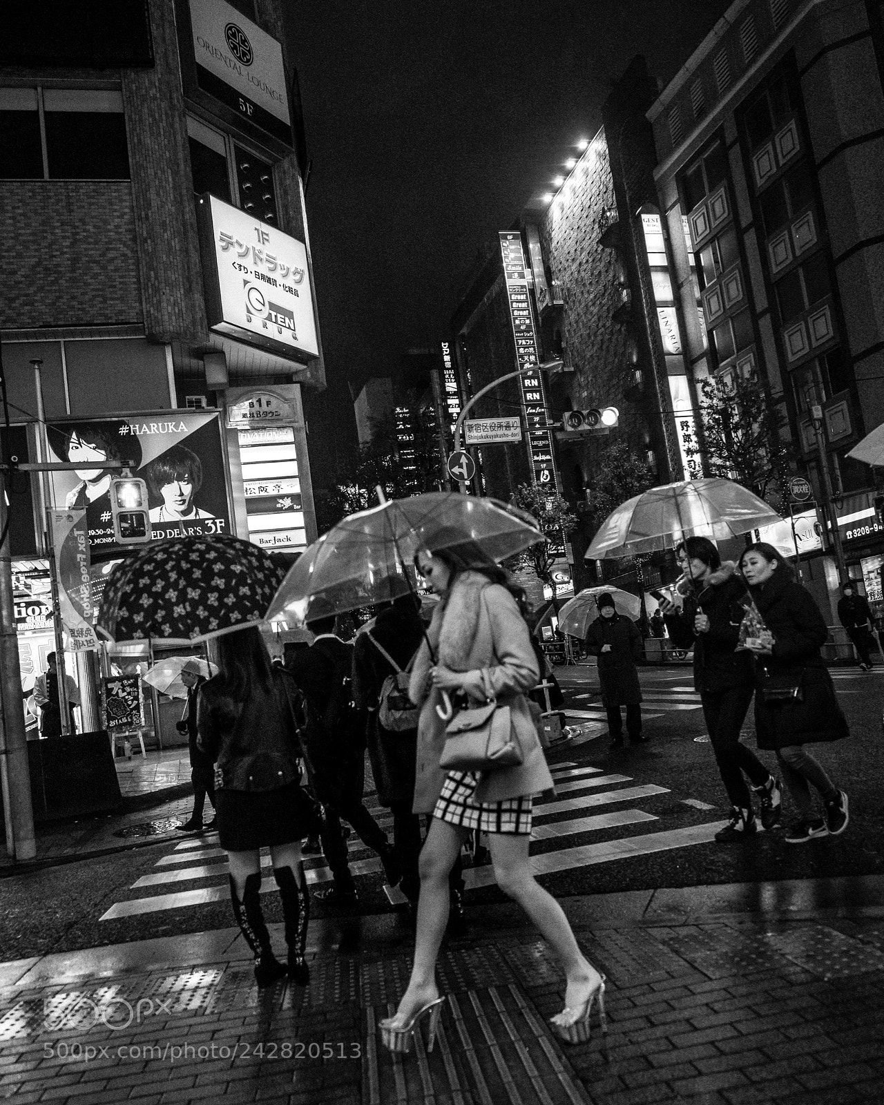 Leica SL (Typ 601) sample photo. Shinjuku nights photography