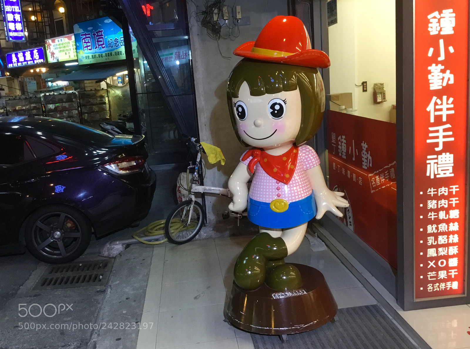Apple iPad sample photo. What's up pardner? photography