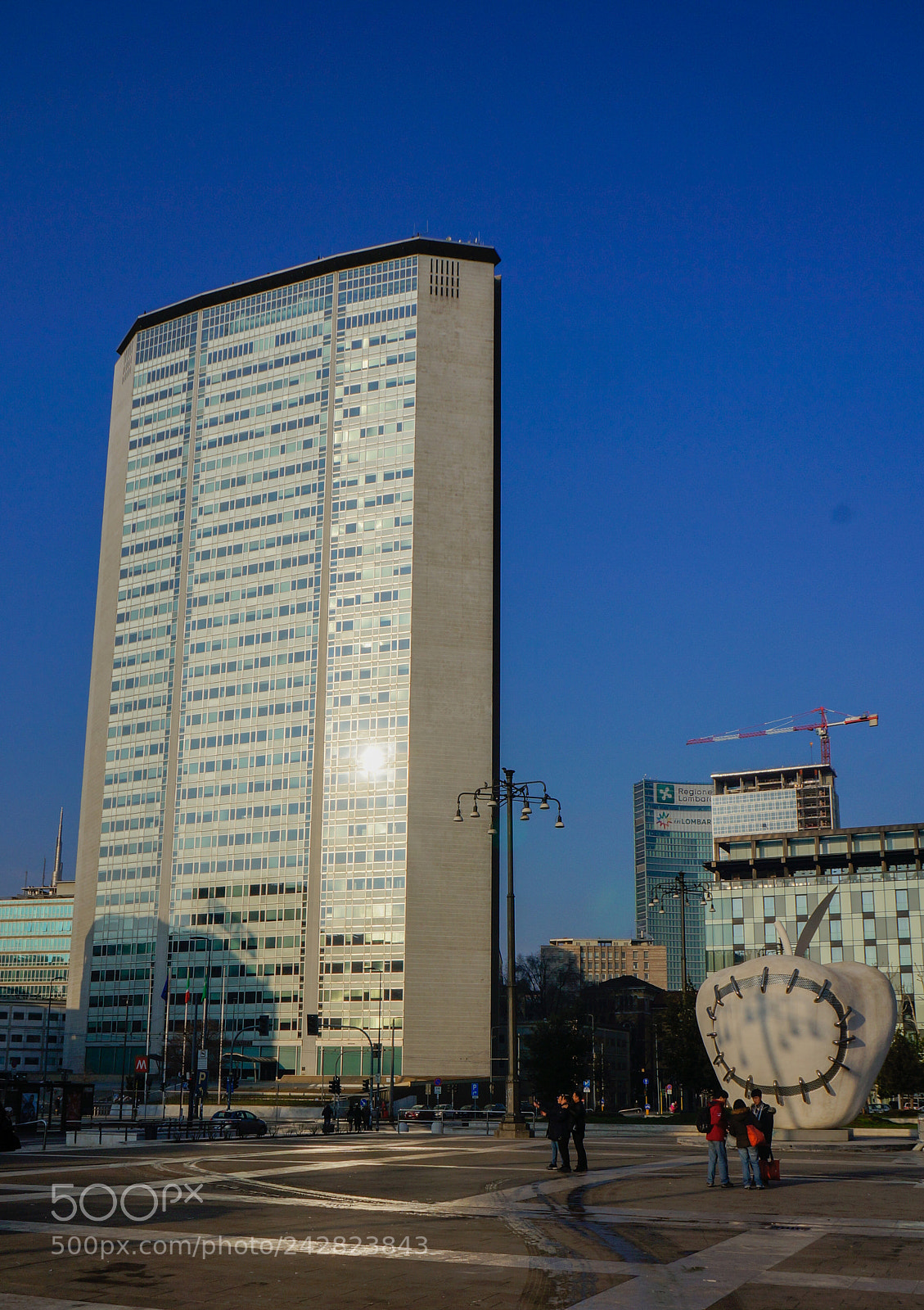 Sony Alpha NEX-5N sample photo. Big and apple photography