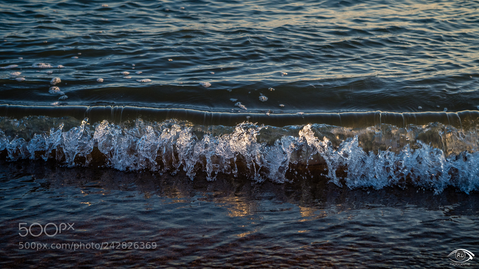 Pentax K-50 sample photo. Vaguelette photography
