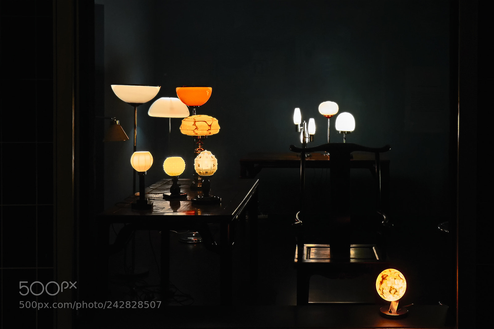 Canon EOS 7D Mark II sample photo. Lamps photography