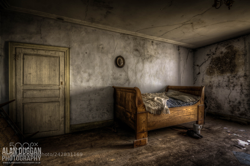 Canon EOS 50D sample photo. A humble abode photography