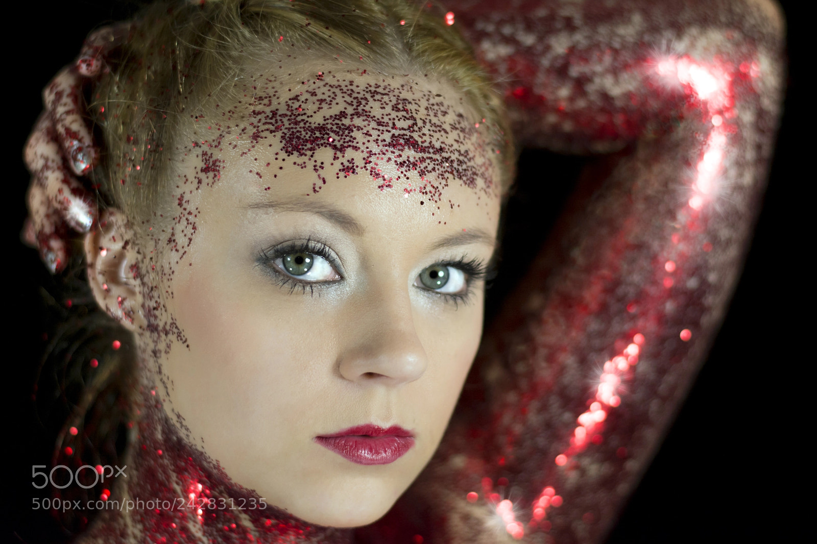 Nikon D7100 sample photo. Glittery brittanie tease photography