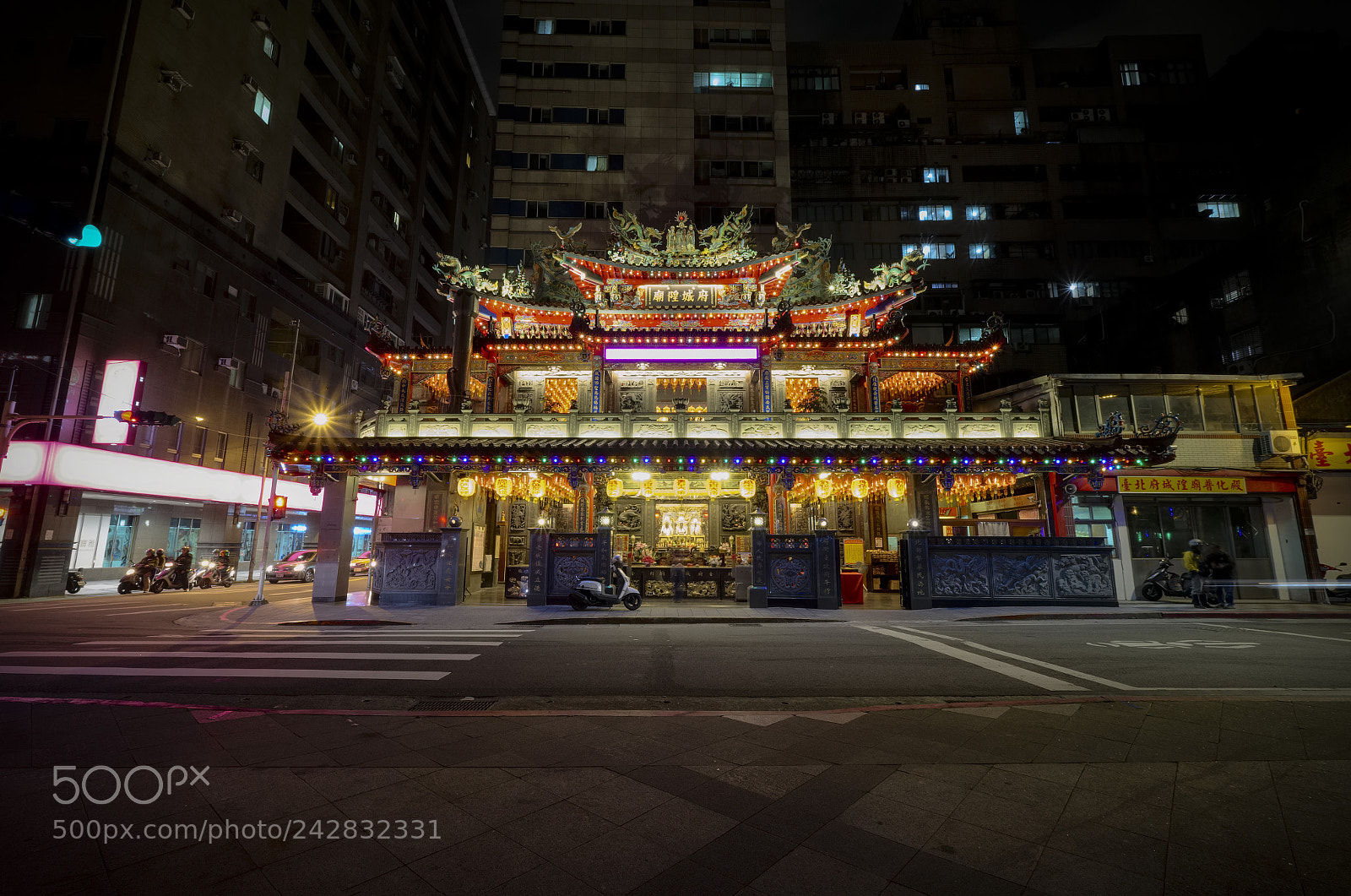 Fujifilm X-T1 sample photo. Taipei-fu chenghuang temple photography