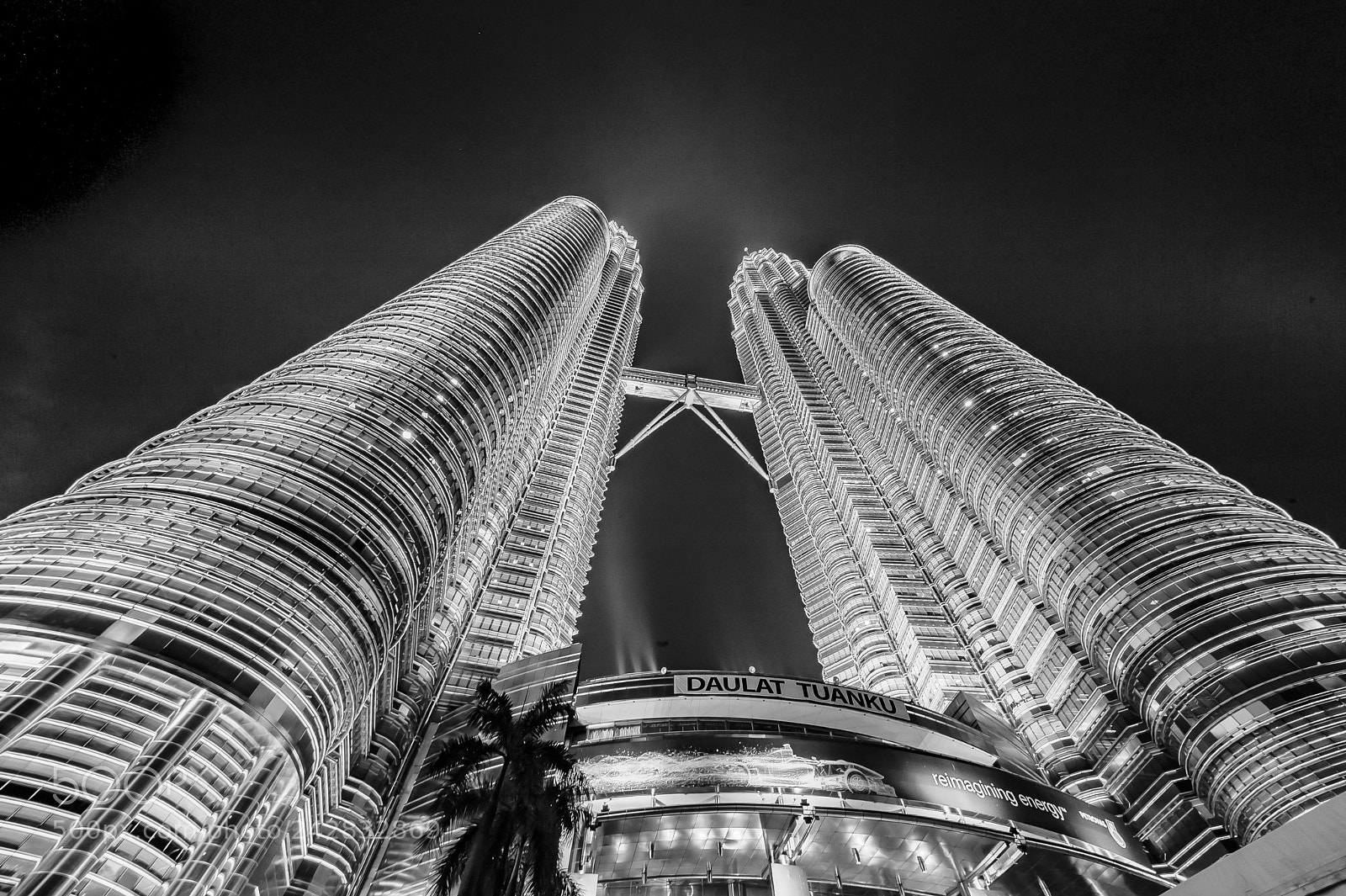 Nikon D3 sample photo. Petronas twin tower photography