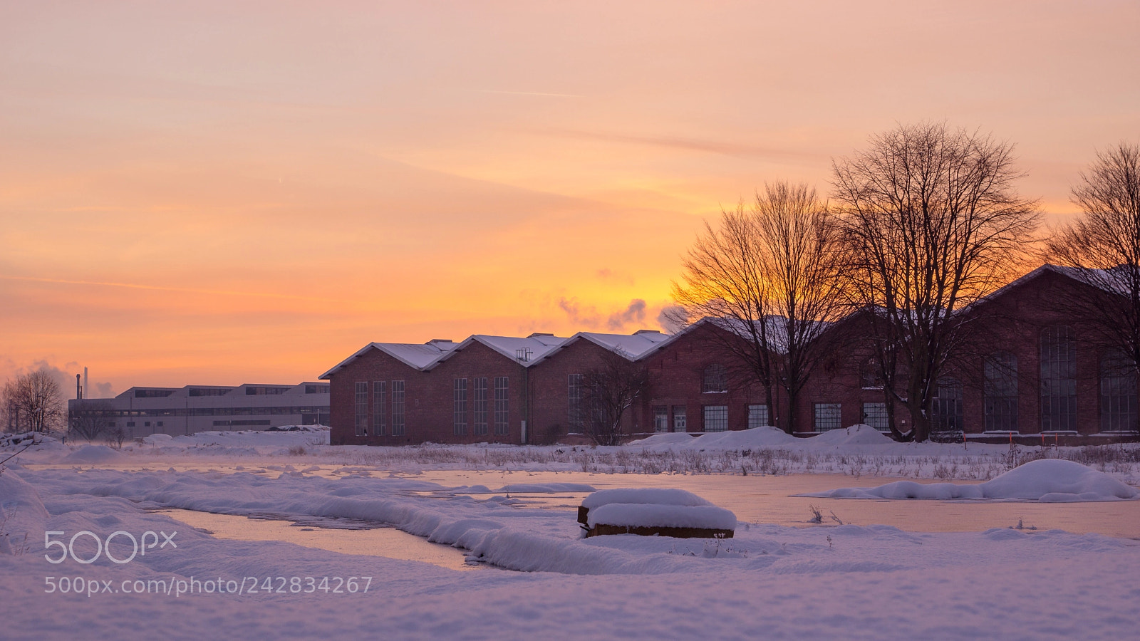Sony SLT-A77 sample photo. Sunset in the comercial photography