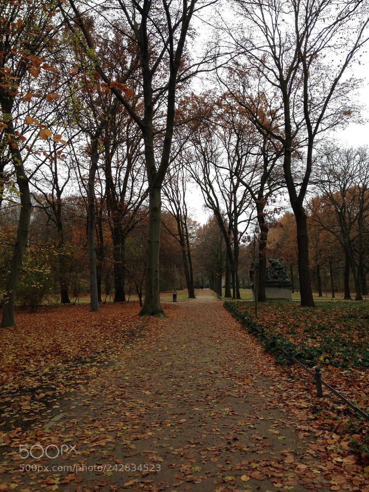 Apple iPhone 4S sample photo. Vanishing point 3/10 photography