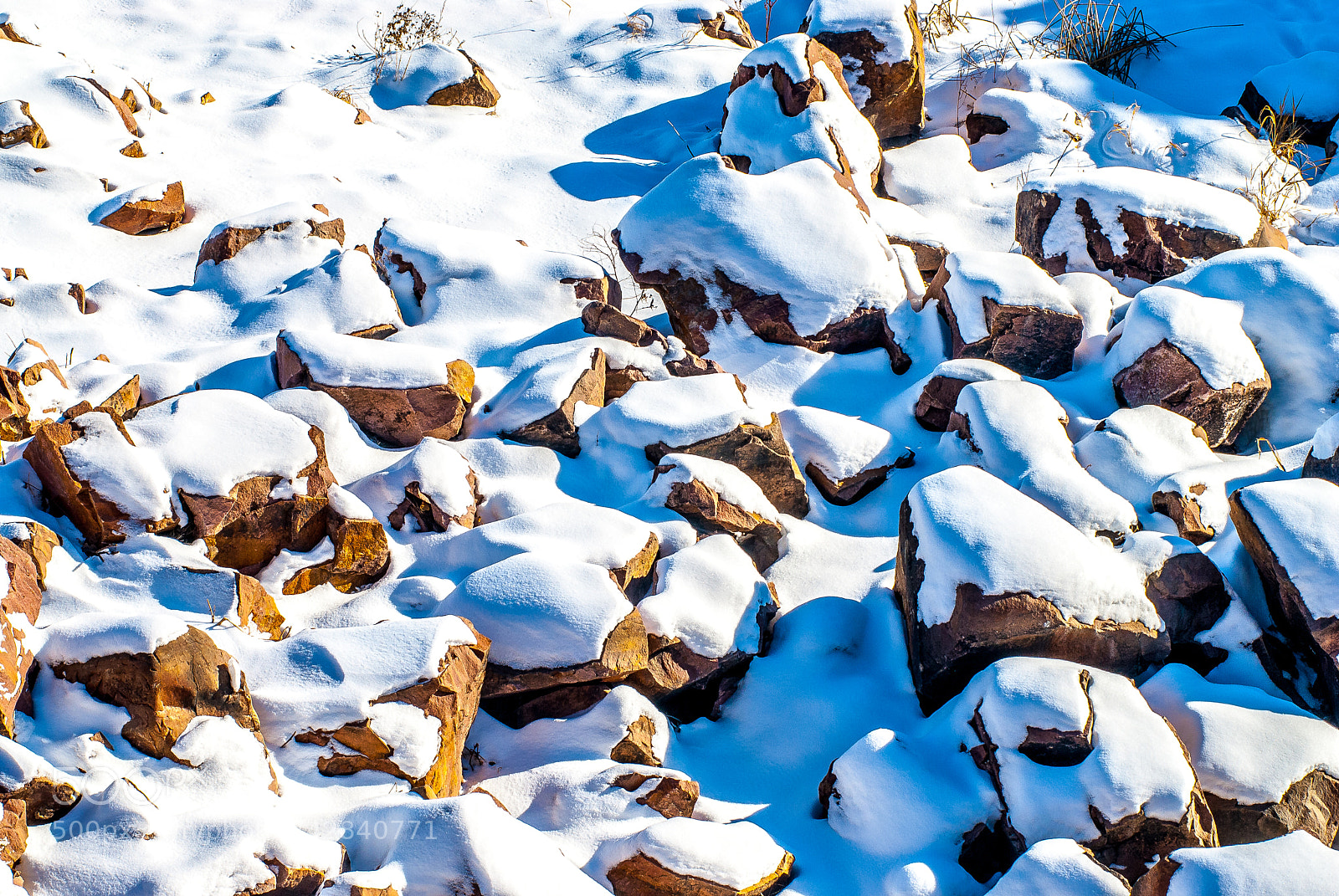 Nikon D200 sample photo. Snow rocks photography