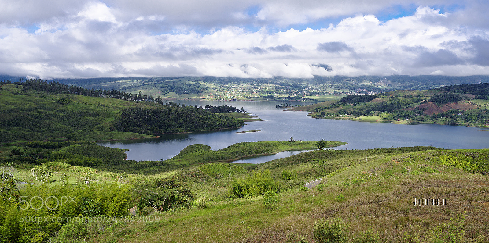 Pentax K-1 sample photo. Calima lake, colombia photography