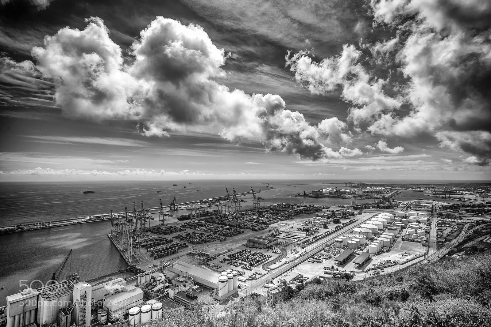 Nikon D800 sample photo. Port of barcelona photography