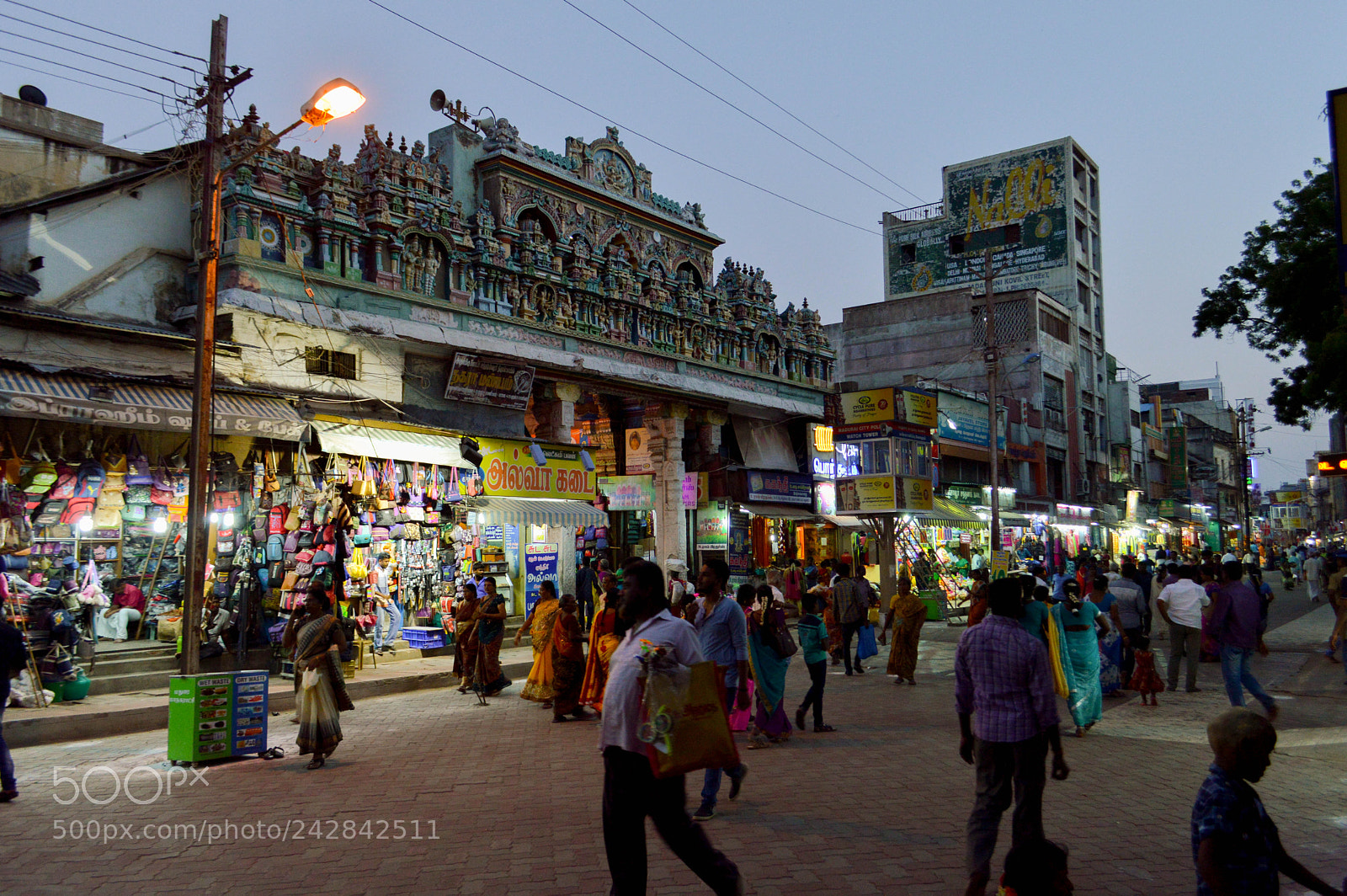 Nikon D3200 sample photo. Outside temple gates photography