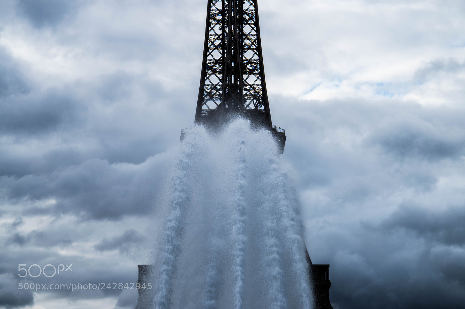 Nikon D5500 sample photo. Fontain and eiffel tower photography