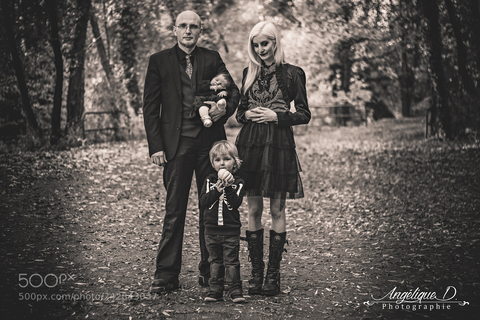 Canon EOS 760D (EOS Rebel T6s / EOS 8000D) sample photo. Auto -portrait de famille photography