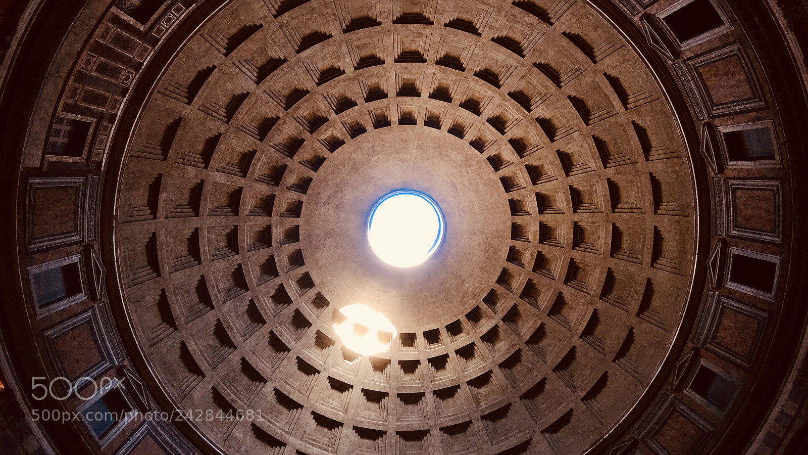 Apple iPhone 7 Plus sample photo. The dome of pantheon photography
