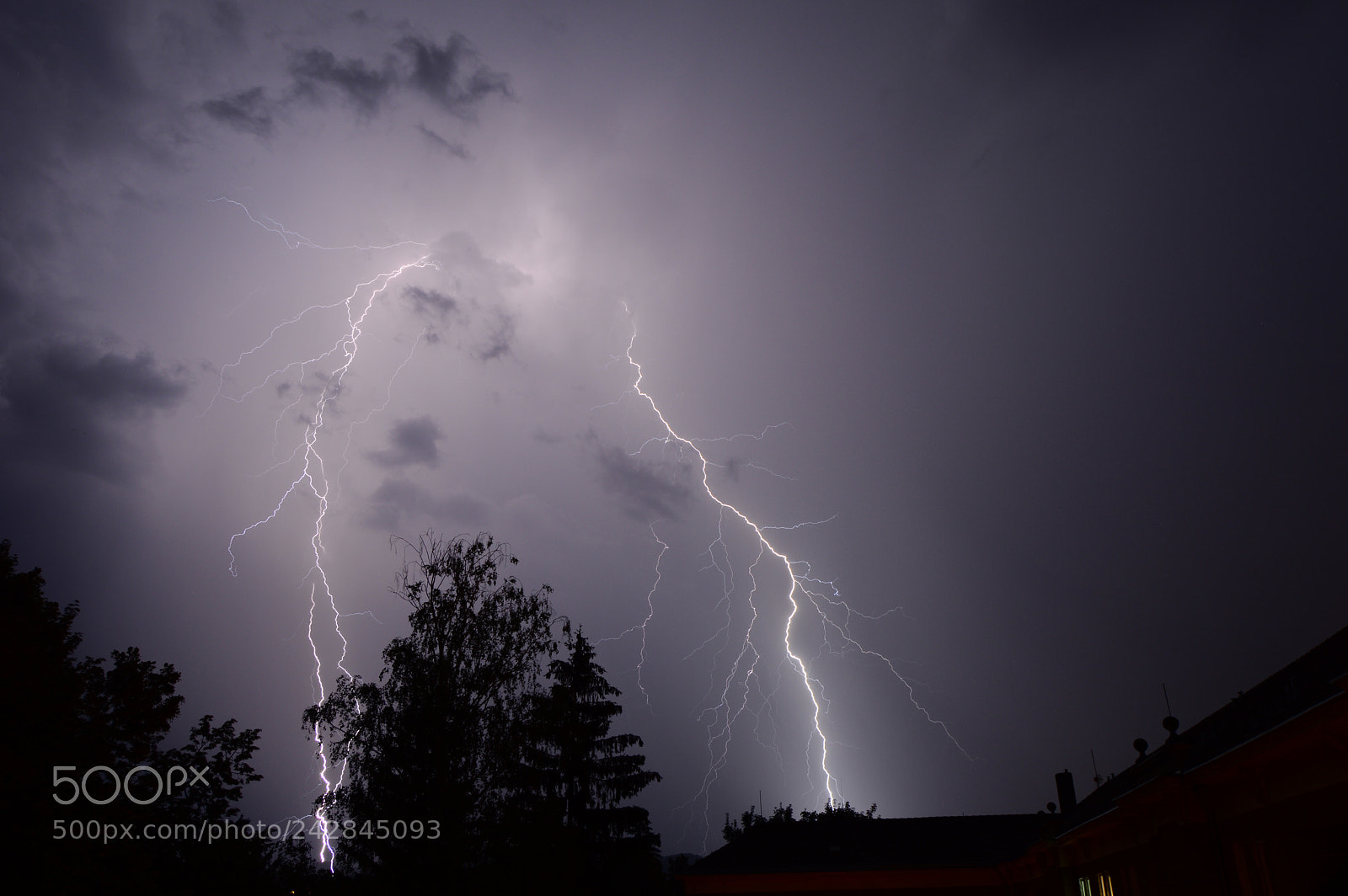Nikon D3200 sample photo. Double strike photography