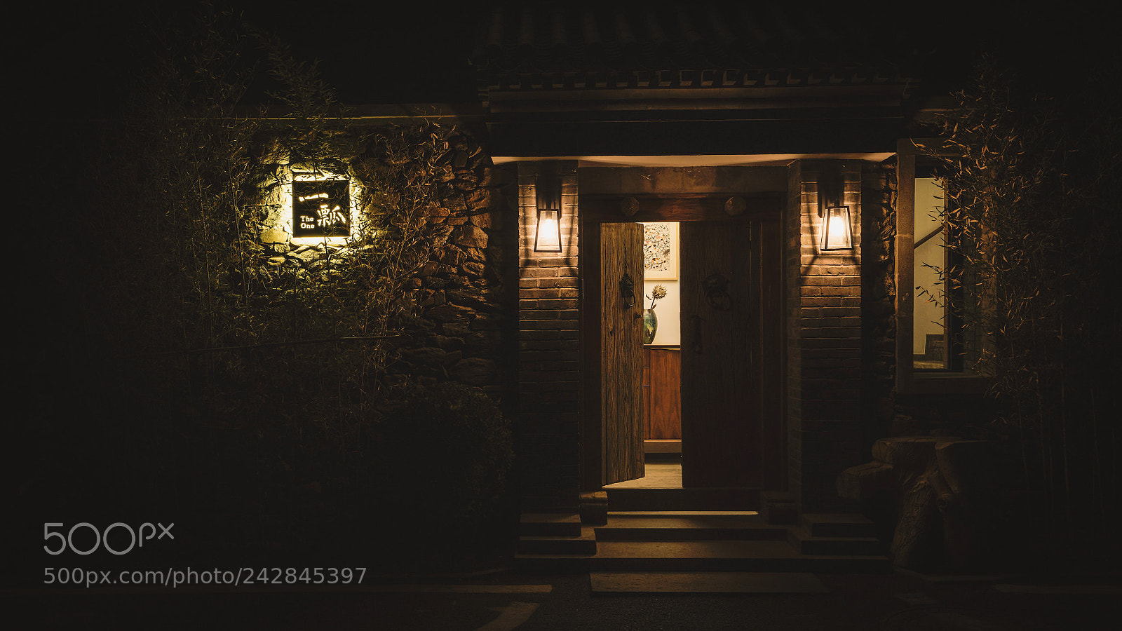 Sony a7R III sample photo. Quite store photography