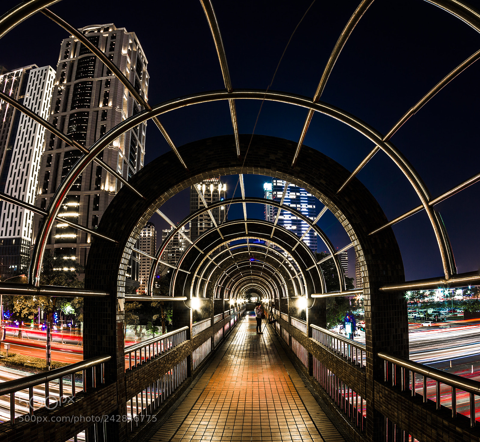 Canon EOS 60D sample photo. Pedestrian tunnel photography