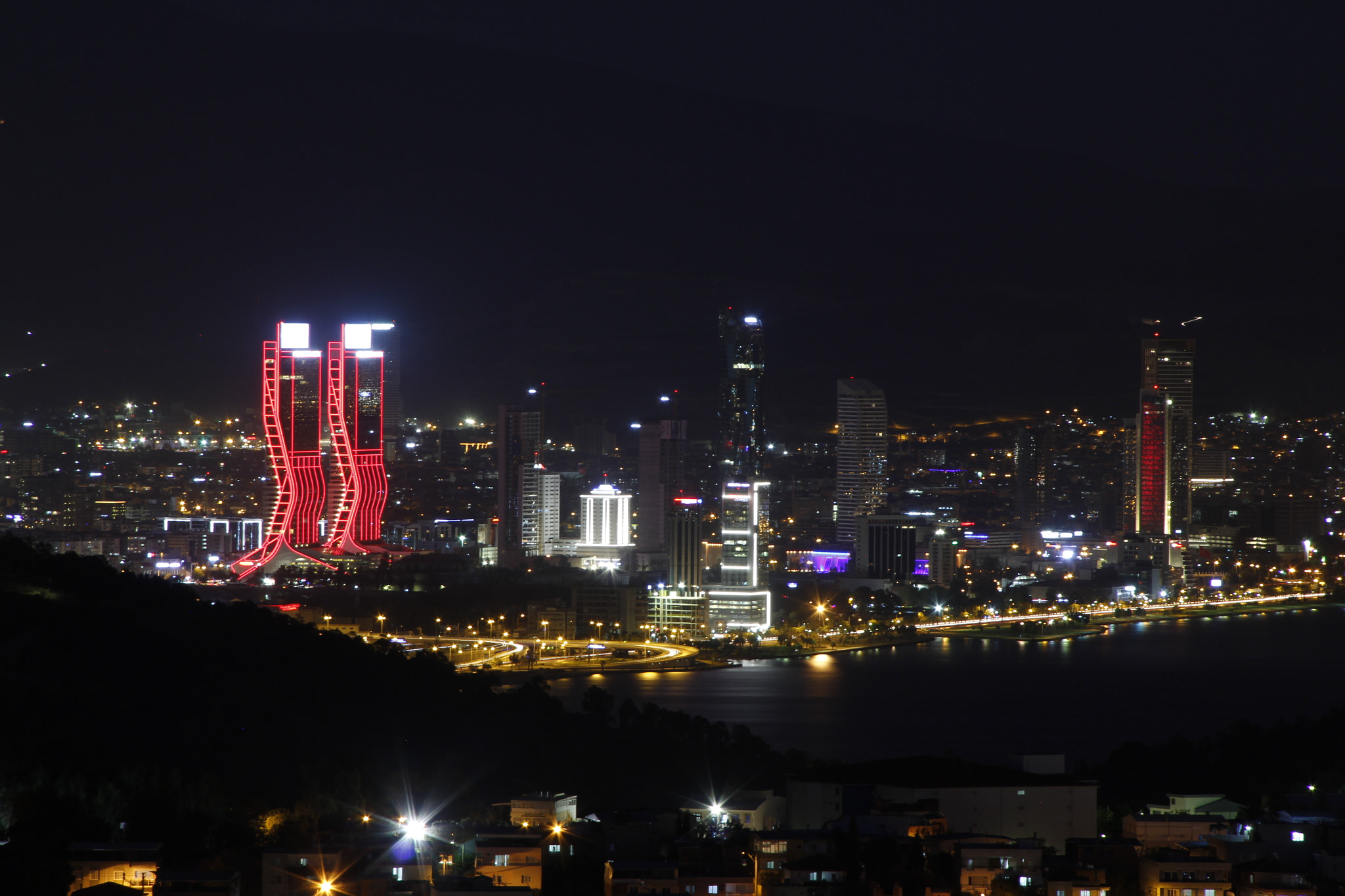 Canon EOS 650D (EOS Rebel T4i / EOS Kiss X6i) sample photo. Dizzying heights photography