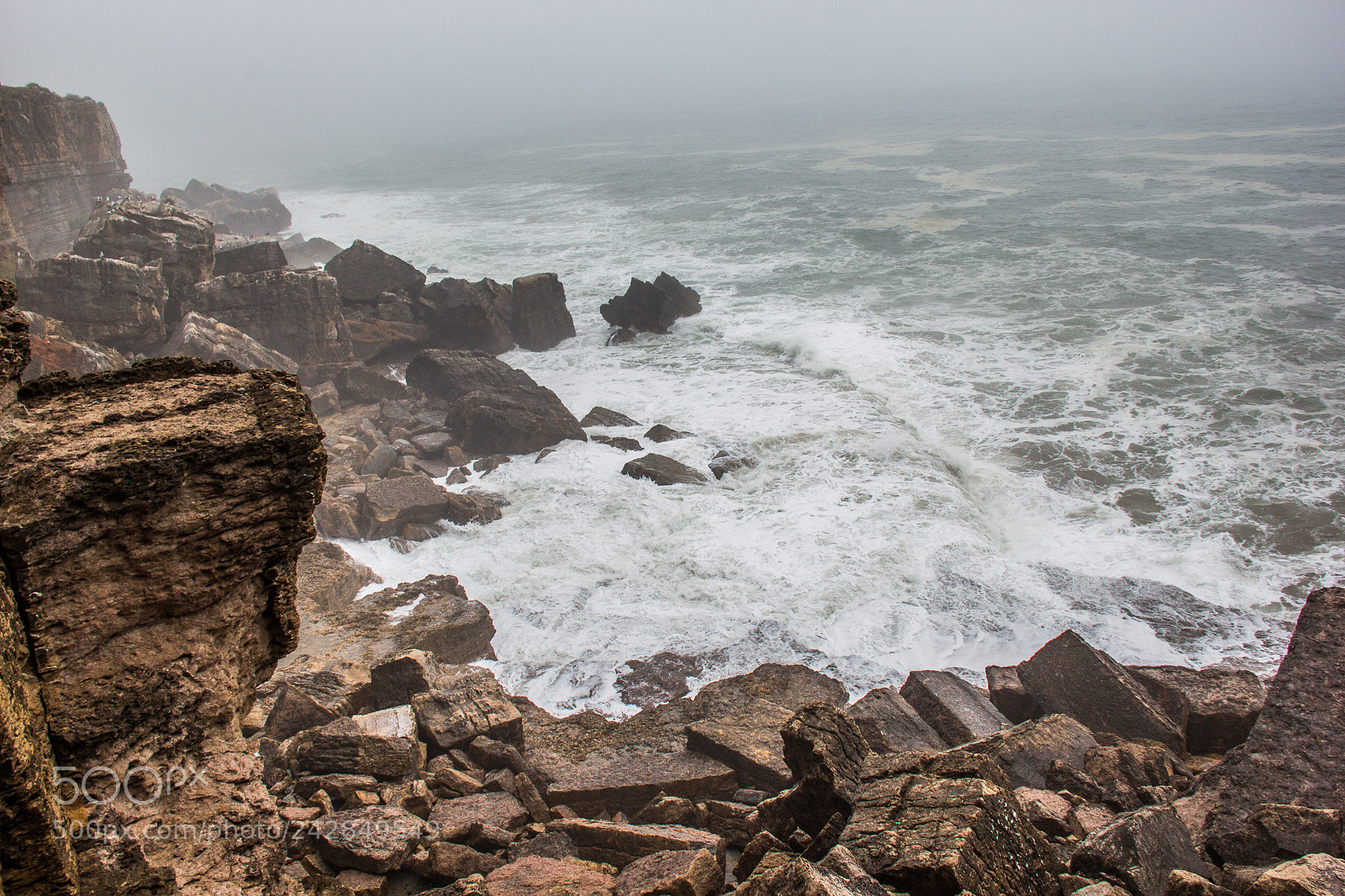 Canon EOS 60D sample photo. Ocean waves in cascais photography