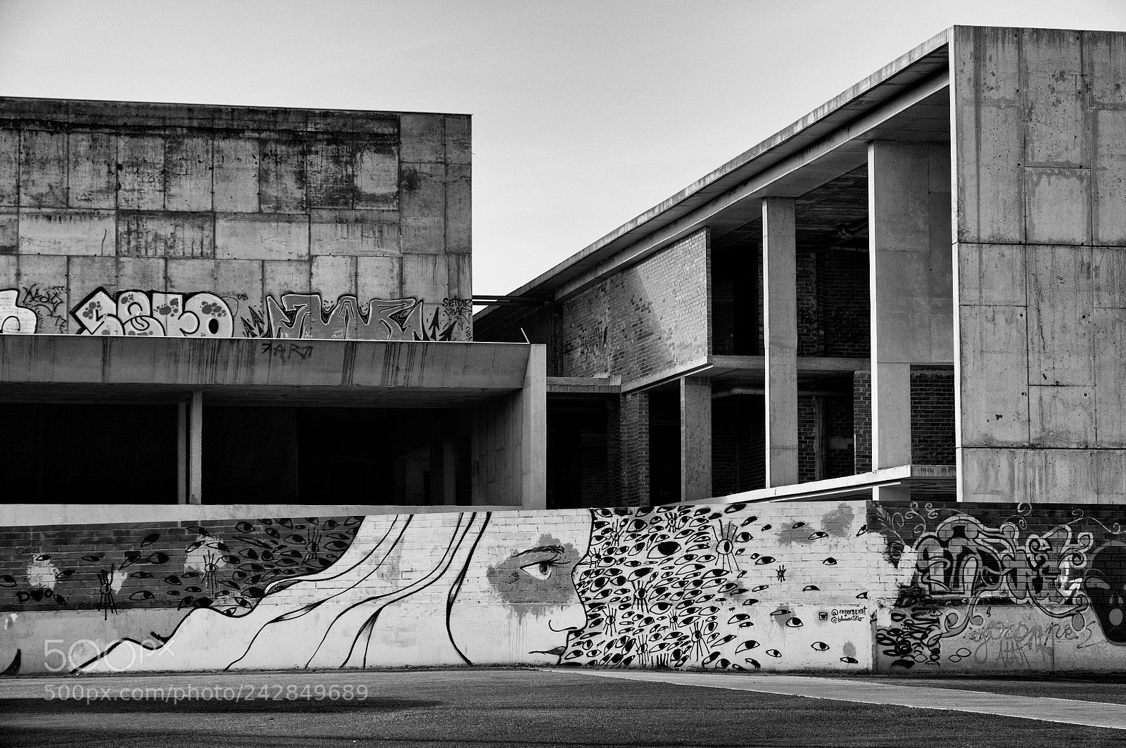 Nikon D300S sample photo. Parking de la gare photography